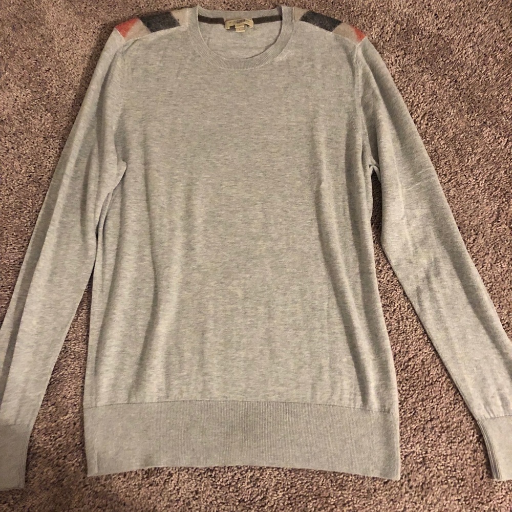 Authentic men’s Burberry sweater like new size L